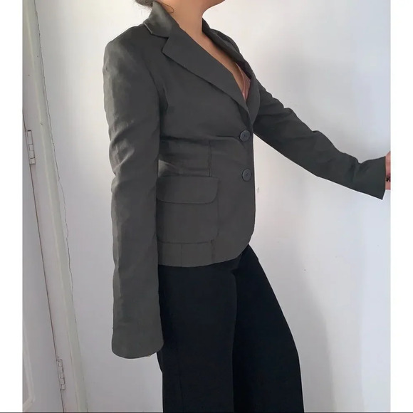 ✨Suzy Shier two button blazer 🌟 - Picture 3 of 6